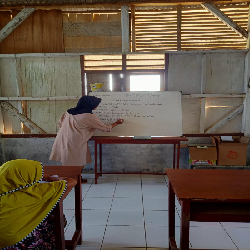 Bantu Permudah Anak Anak TPQ Al Husaeni Meraih Mimpi