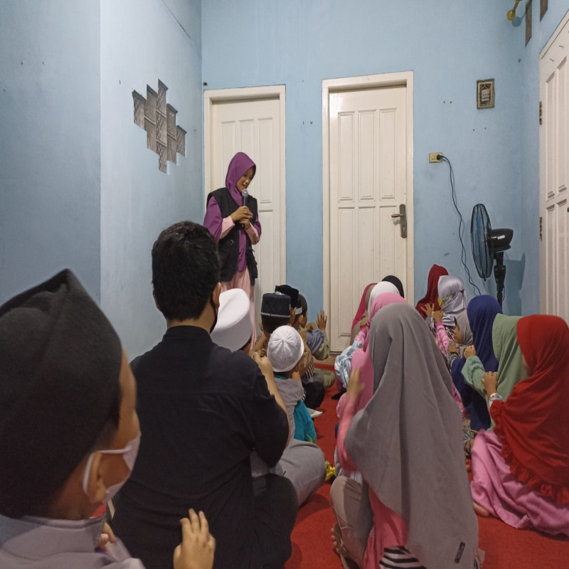 Bingkisan Cinta Untuk Yatim