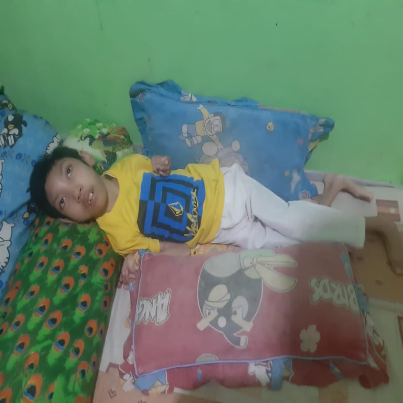 Urgent!! Gilang Butuh Biaya Berobat
