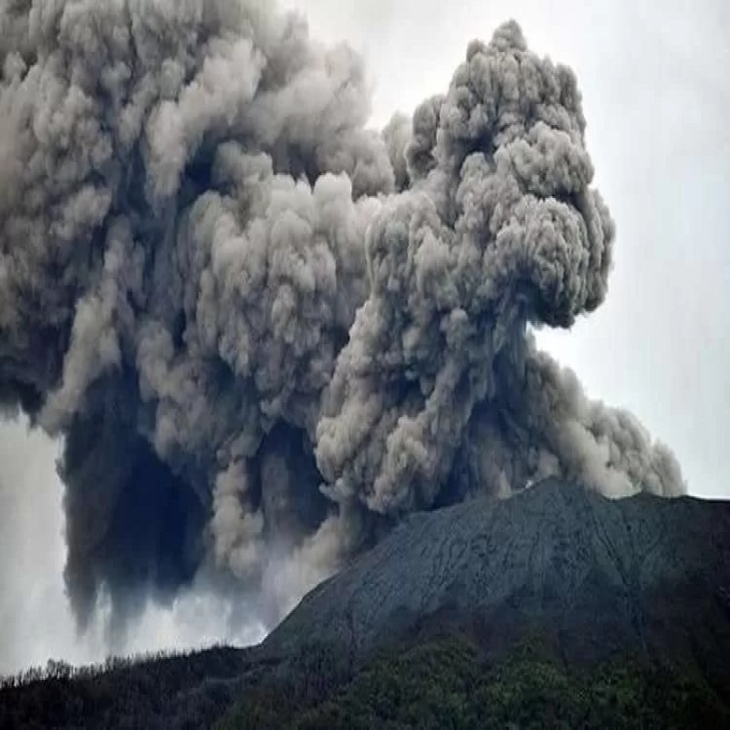 Urgent! Erupsi Gunung Marapi : Bantu Para Warga Terdampak