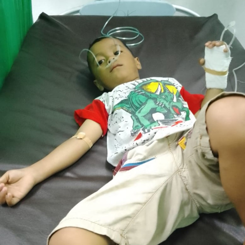 GALIH DAN SOFIE KAKAK BERADIK PENGIDAP THALASEMIA