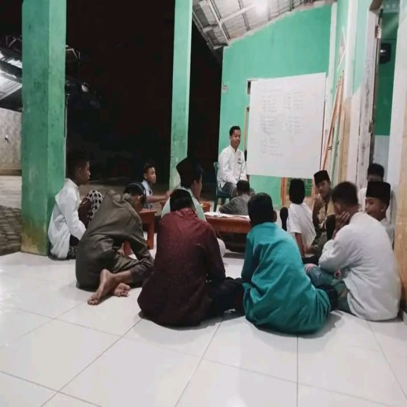 Bantu Beaguru Ngaji Para Mualaf