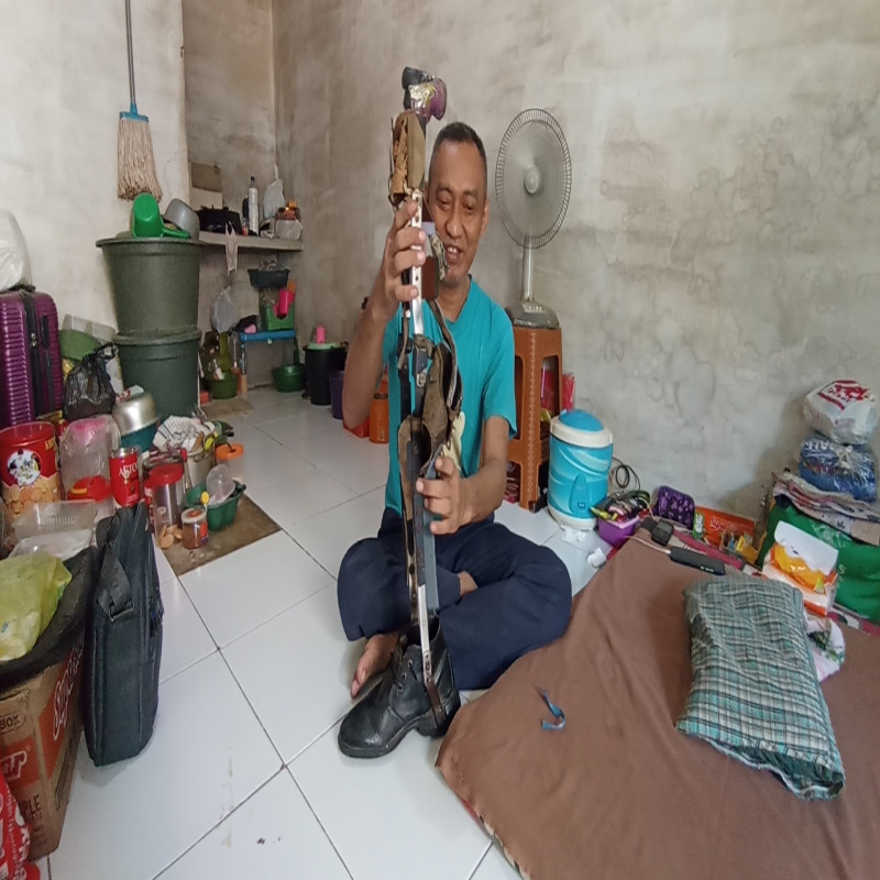 Bantu Kaki Palsu Harapan Pak Herman