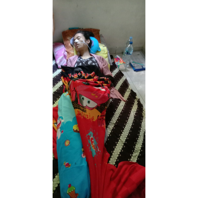 Bantu Anak ku Esti sembuh dari penyakit langka akalasia yang diidapnya selama 5 Tahun