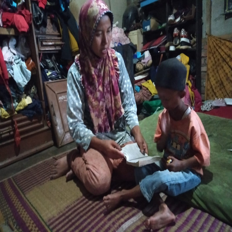 Divonis Idap Penyakit Langka & Umur Pendek, Bantu Adrian Bisa Bertahan!