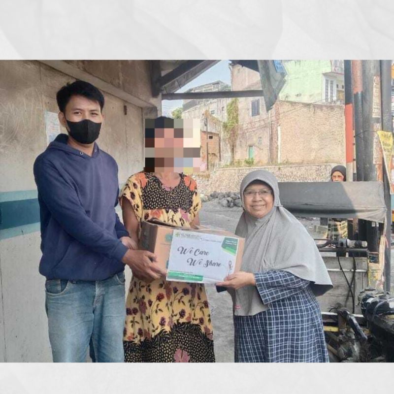 Hadiah Paket Sembako Bagi Pasien TB Dhuafa