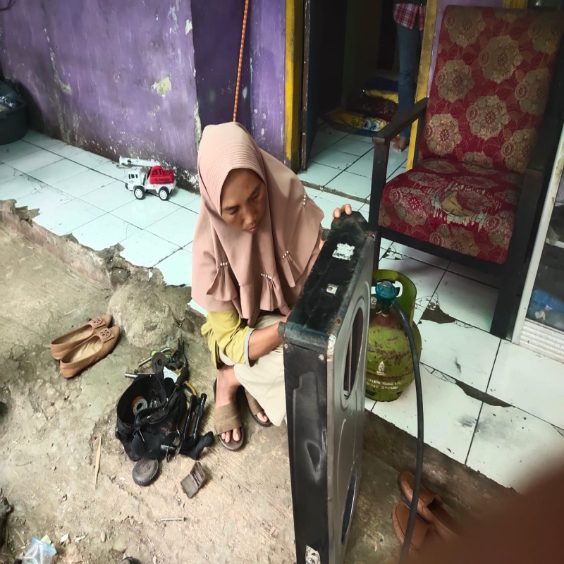 SEORANG JANDA IDAP PENYAKIT KANKER TENGGOROKAN