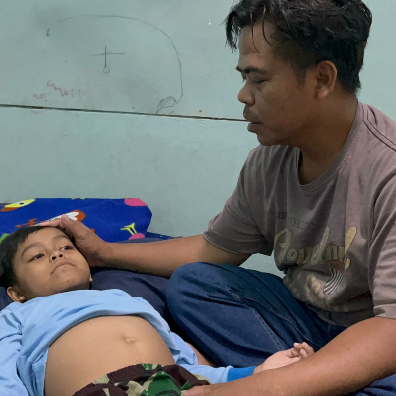 Tolong Anak Tukang Ojek Berjuang Dari Kanker Leukemia