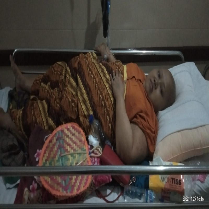 Bantu Bu Tri untuk Sembuh dari Kanker Payudara yang Sudah Menyerang