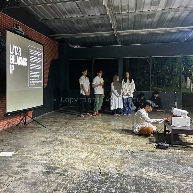 Bantuan untuk Sekolah Gratis DOES University
