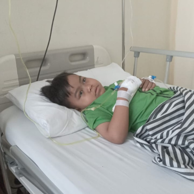 Tolong Anak Tukang Ojek Berjuang Dari Kanker Leukemia