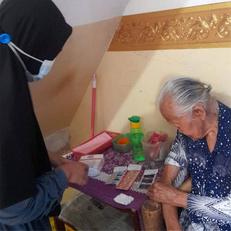 Layanan Kesehatan Gratis untuk Ratusan Janda Dhuafa