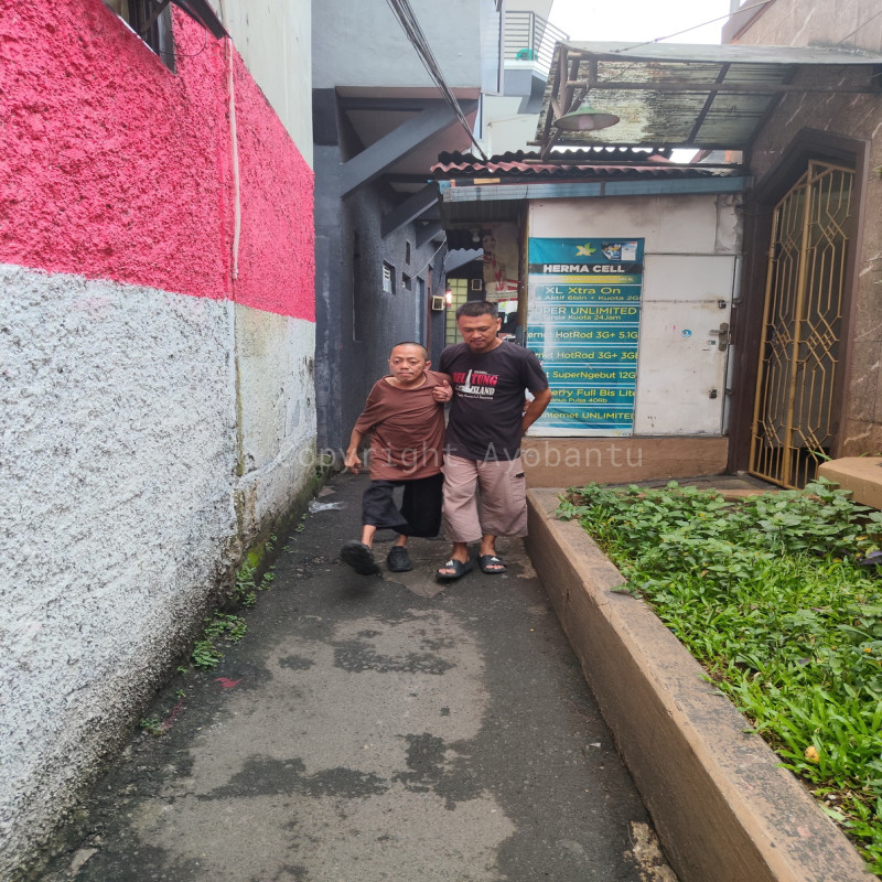 Bantu Pak Usep Penuhi Kebutuhan Sehari-hari