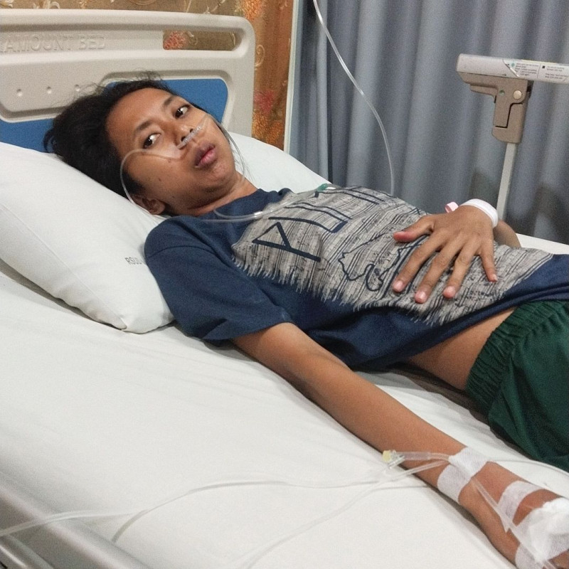 Bantu istri untuk operasi kelainan jantung