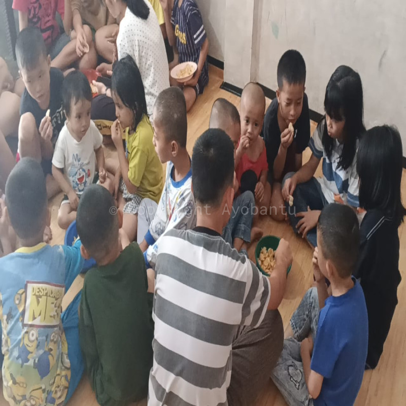 Bantu Perlengkapan Tidur Anak Panti