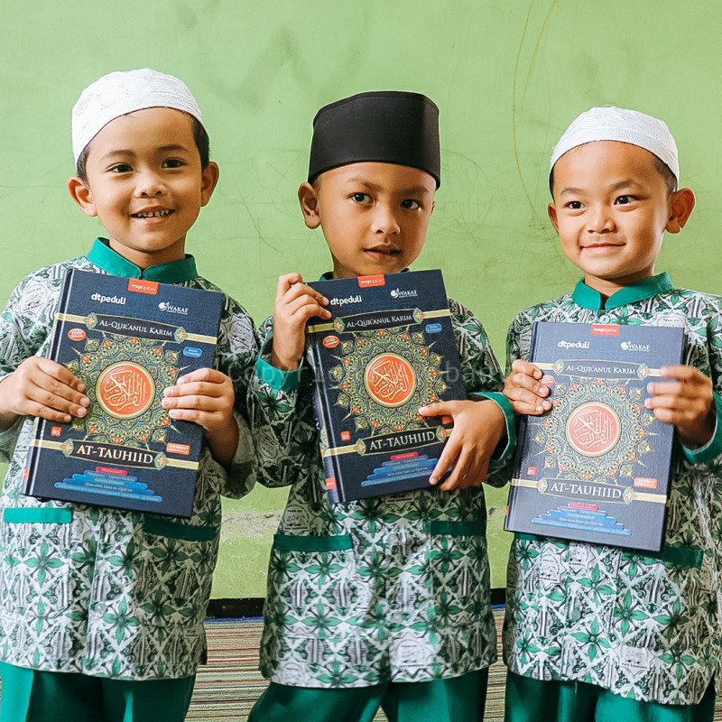 Wakaf Mushaf Al-Qur'an