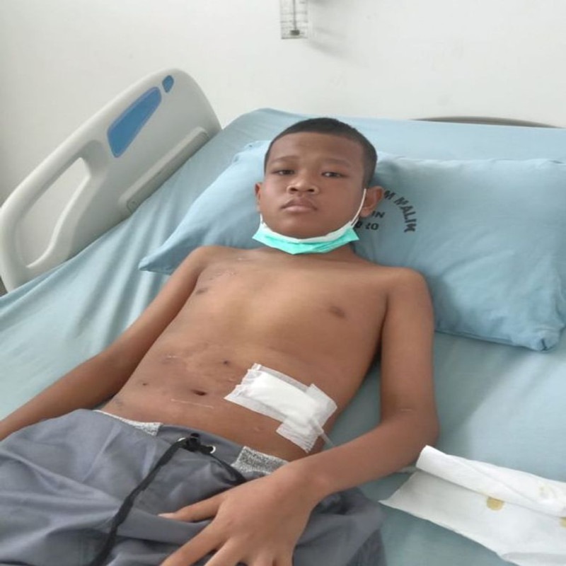 Bantu Adrian Bertahan Hidup dari Gagal Ginjal Kronis!
