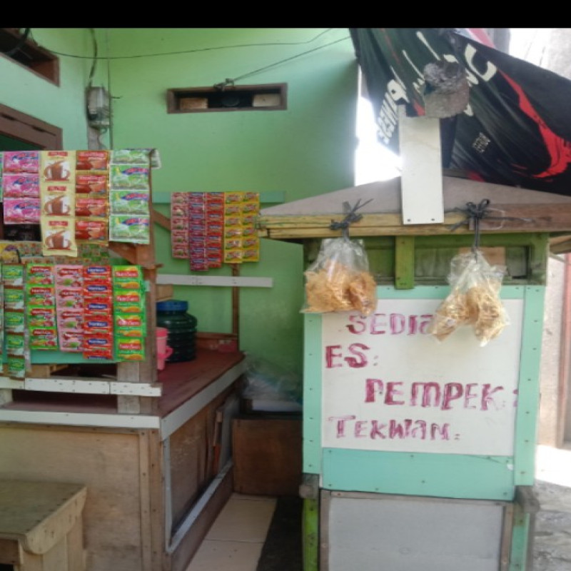 Bantu modal usaha ibu Novi
