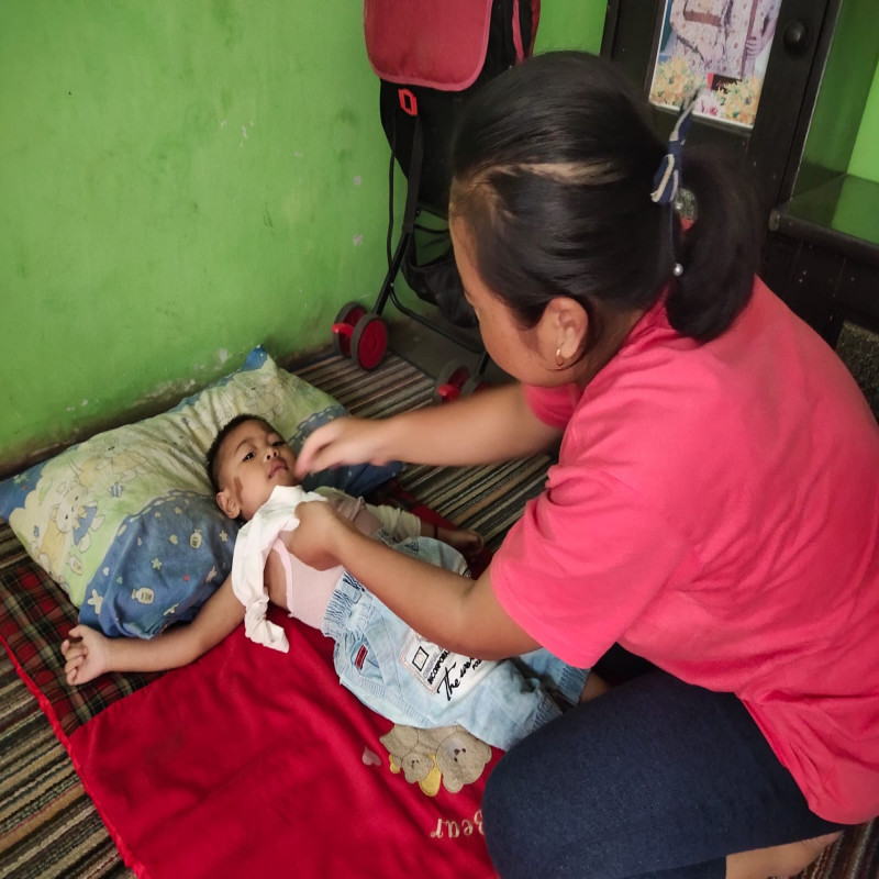 BERJUANG MELAWAN PENYAKIT NYA , BANTU HISYAM UNTUK SEMBUH