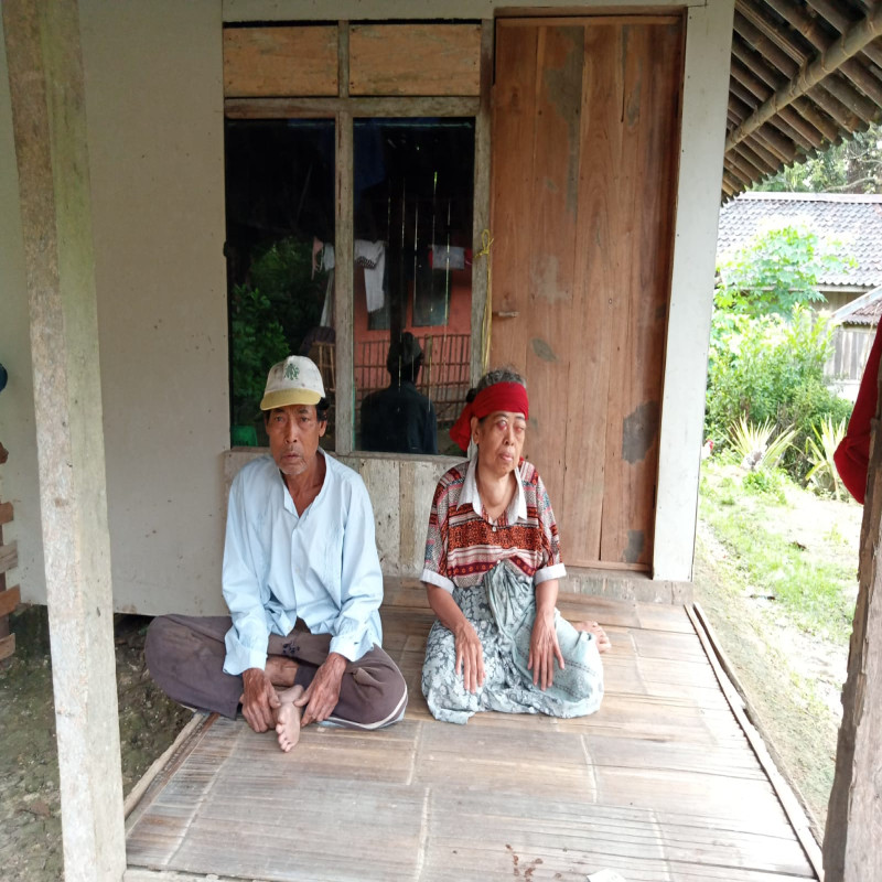 Bola Mata Ibu Sariah Hampir Keluar