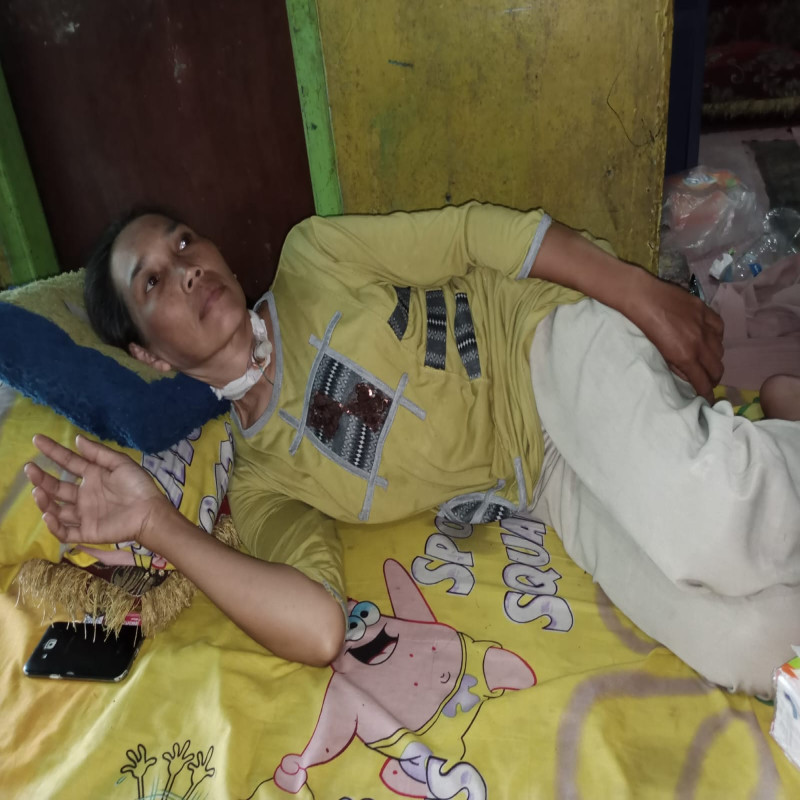 SEORANG JANDA IDAP PENYAKIT KANKER TENGGOROKAN