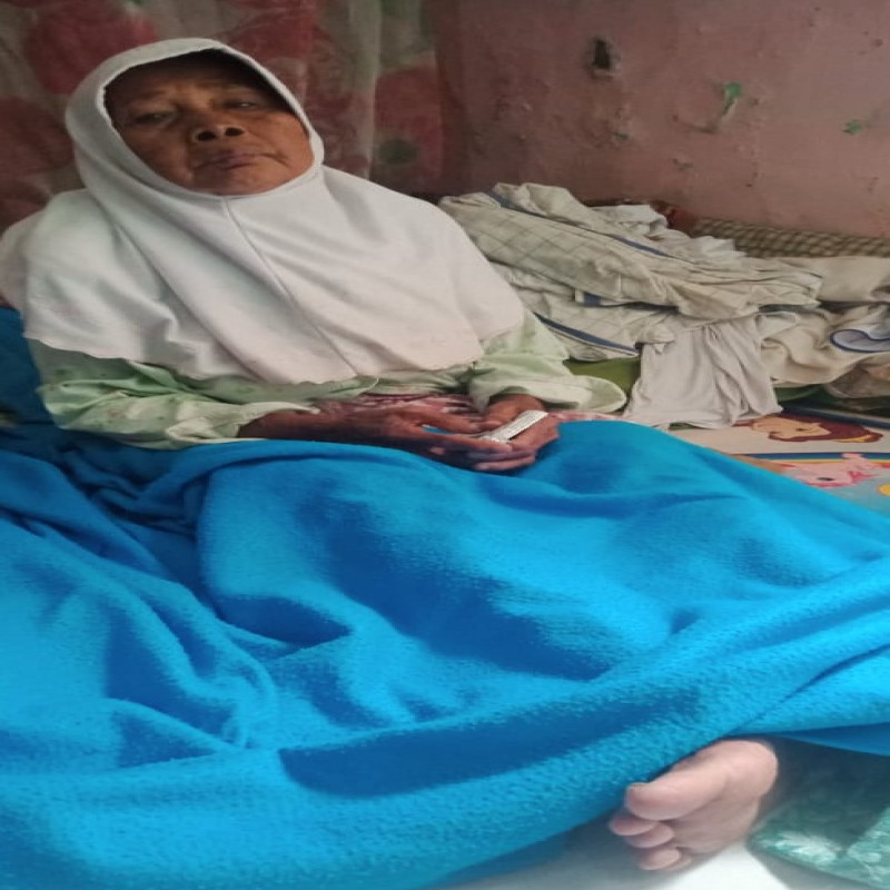 Derita Pembesaran Jantung, Nenek Sunirah Butuh Biaya untuk Berobat!