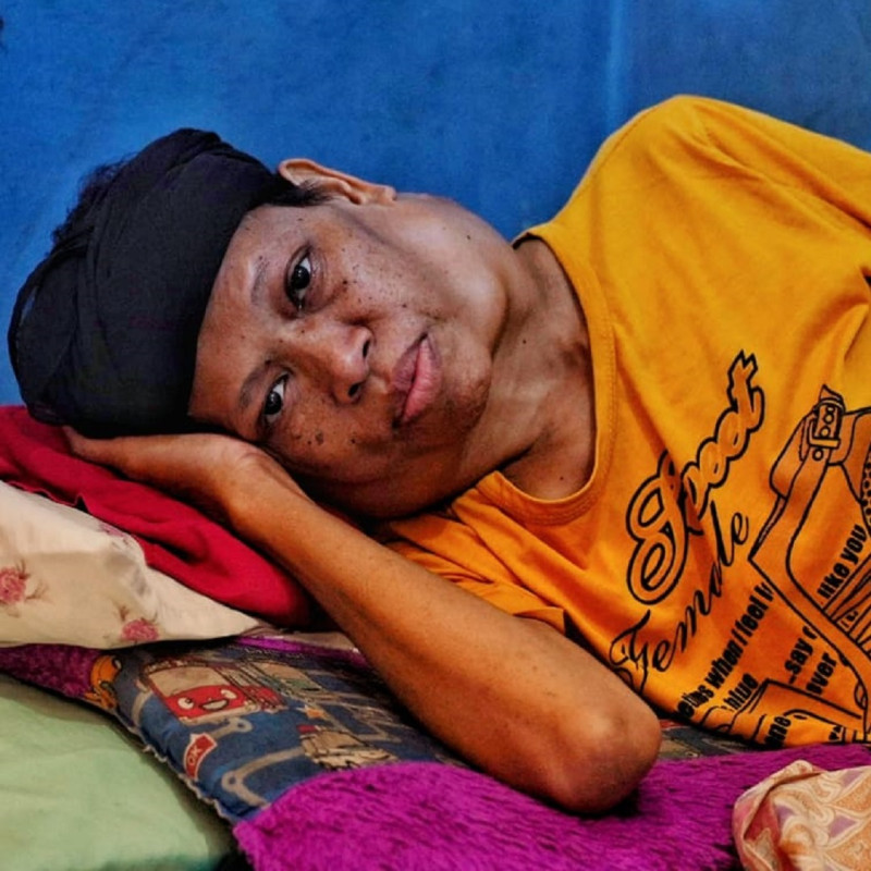 Bantu Ibu Yoyoh Sembuh dari Tumor Getah Bening